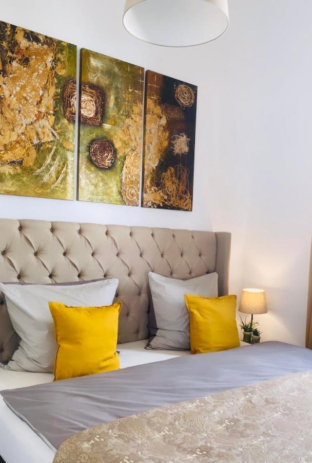 Aurum Apartment Kirchheim am Neckar Bagian luar foto
